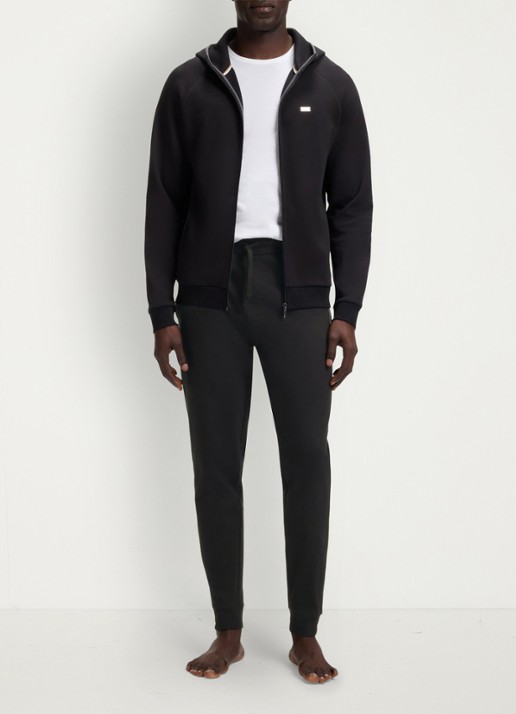 BOSS Tapered fit joggingbroek met logo  - voorkant 5 black-004 / zwart