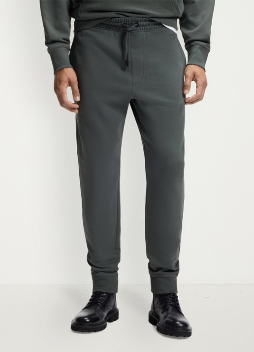 BOSS Tapered fit joggingbroek met logo - detail open green-377 / groen