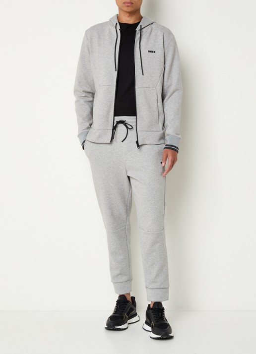 BOSS Tapered fit joggingbroek met steekzakken - voorkant 5 lichtgrijs