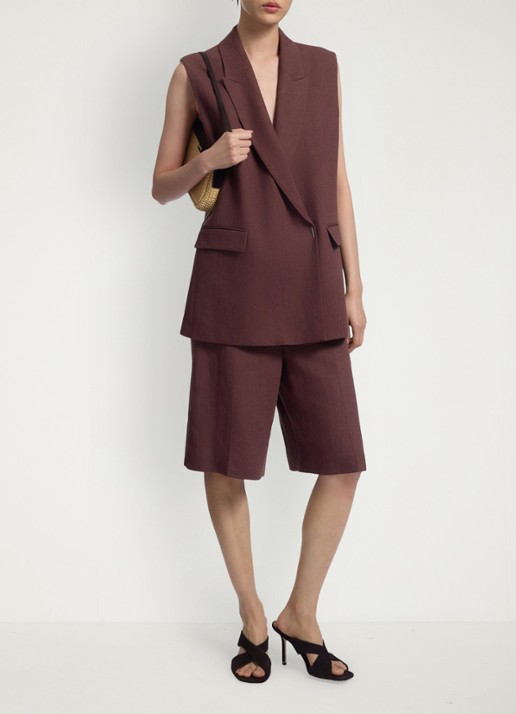 BOSS Tianala high waist loose fit korte broek met plooien - voorkant 3 dark brown-206 / bruin