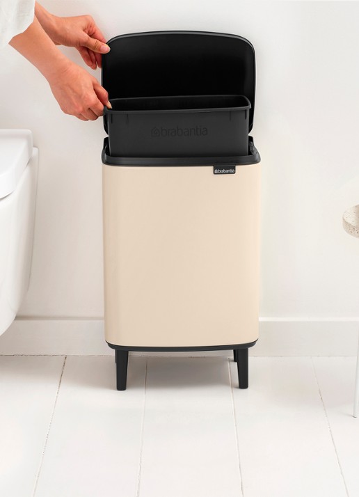 Brabantia Bo Hi prullenbak 12 liter - detail 3 beige