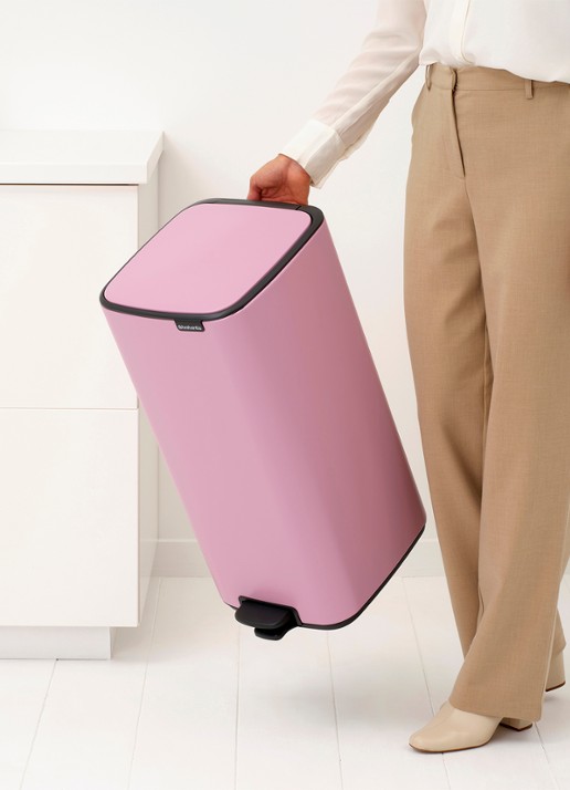 Brabantia Bo pedaalemmer 30 liter - detail 4 donkerroze