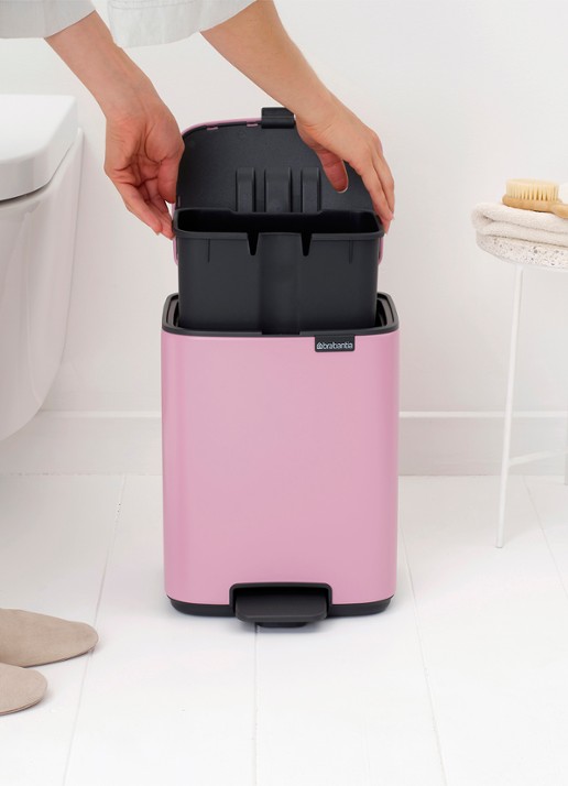 Brabantia Bo pedaalemmer 7 liter - detail 6 donkerroze