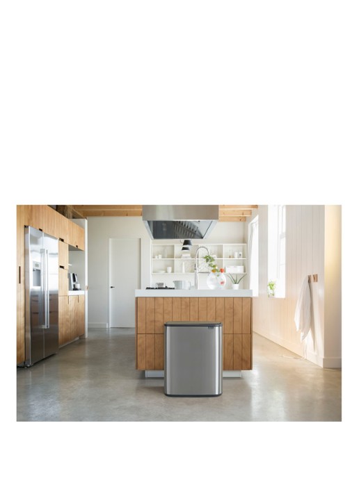 Brabantia Bo Touch Bin prullenbak met deksel 60 liter - voorkant 7 zilver