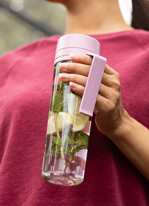 Brabantia Make & Take drinkfles met fruitfilter 50 cl  - detail 6 donkerroze