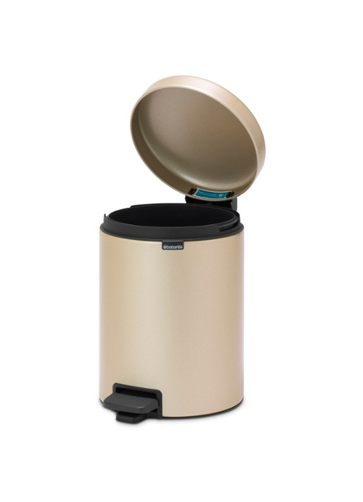 Brabantia Newlcon pedaalemmer 5 liter - voorkant 2 beige