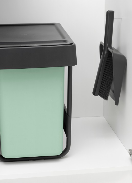 Brabantia  SinkSide stoffer en blik 24 cm - detail 7 grijs