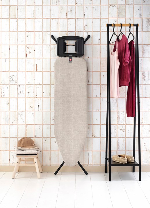 Brabantia Strijkplank B met Strijkijzerhouder 124 x 38 cm  - detail jeans