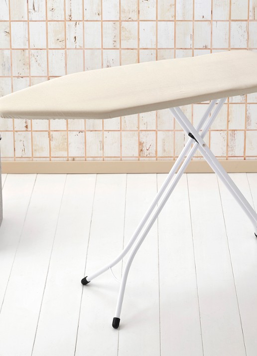 Brabantia Strijkplank C met solide strijkijzerhouder 124 x 45 cm - detail 2 gebroken wit