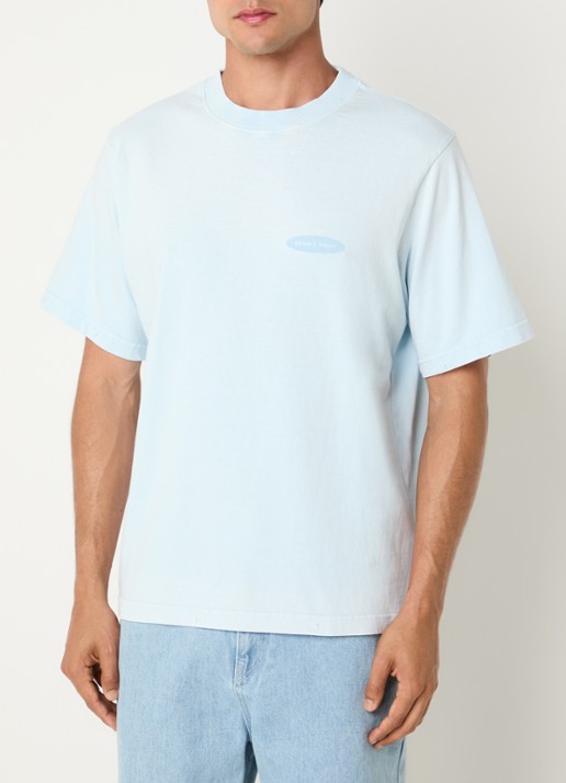 Bram's Fruit Distressed F Off I'm Gardening T-shirt met logo- en backprint - achterkant lichtblauw