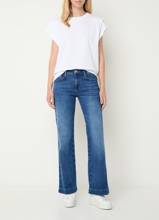 BRAX Maine high waist flared jeans met steekzakken - voorkant 5 lichtblauw