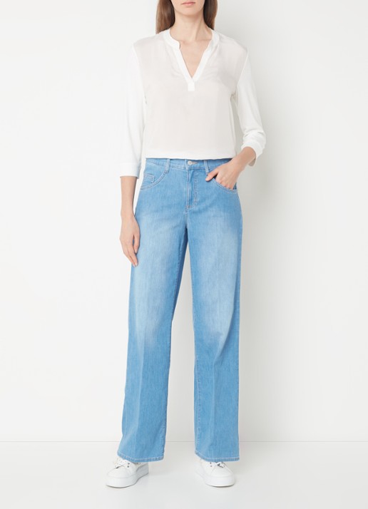 BRAX Maine mid waist wide leg jeans met lichte wassing - voorkant 5 indigo