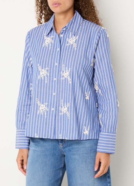 BRAX Viki blouse met streepprint en borduring - detail 4 blauw