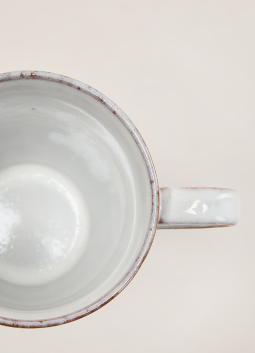 Broste Copenhagen Nordic Sand mok 40 cl  - detail 3 lichtgrijs