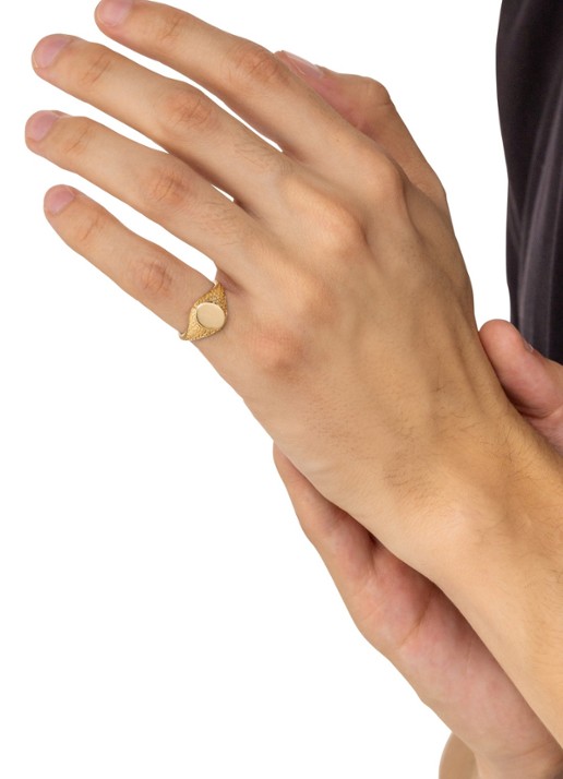 Buddha to Buddha Ellen Signet ring van 14 karaat geelgoud - detail 4 goud
