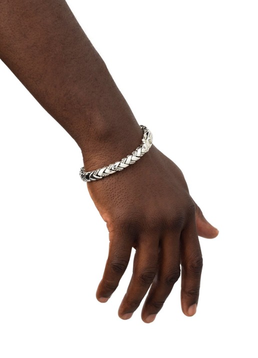 Buddha to Buddha George schakelarmband van zilver - voorkant 2 zilver