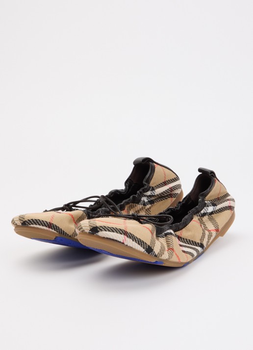 Burberry Ballerina met details van lamsleer en ruitdessin - detail 2 zand