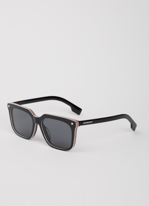 Burberry Carnaby zonnebril BE4337F