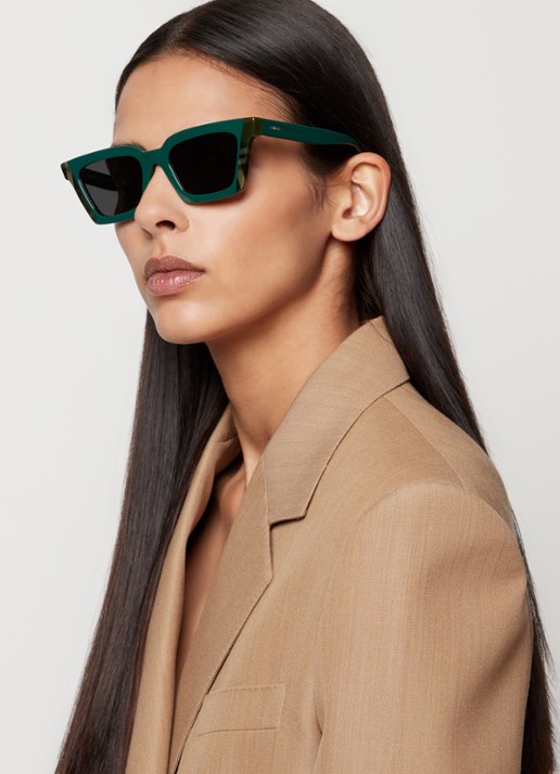 Burberry Cat Eye zonnebril BE4392U - voorkant 5 groen