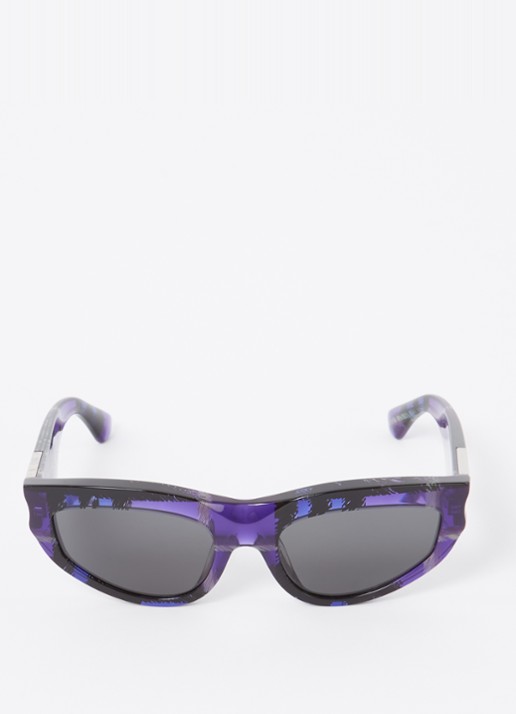 Burberry Cat Eye zonnebril BE4425U - detail 3 violet