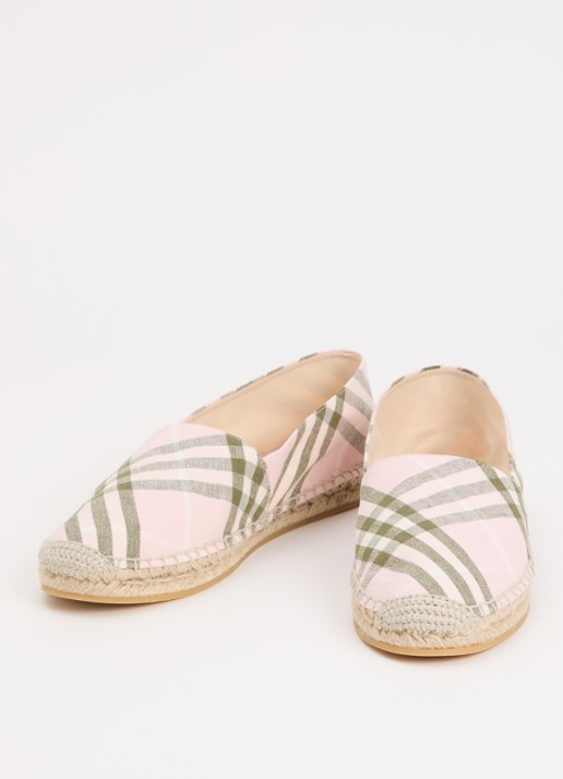 Burberry Espadrille met ruit dessin - detail 3 lichtroze