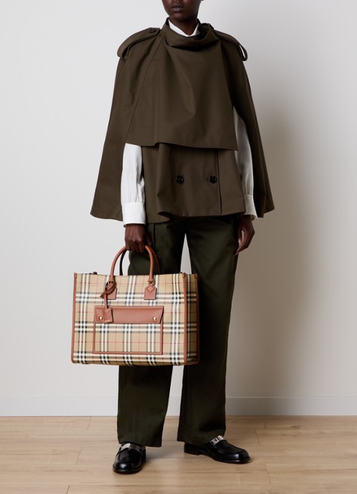Burberry Freya Medium shopper met ruitdessin en kalfsleren details - voorkant 4 khaki