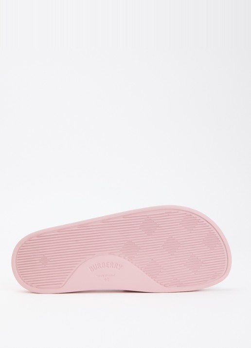 Burberry Furley slipper met logo - detail 4 lichtroze