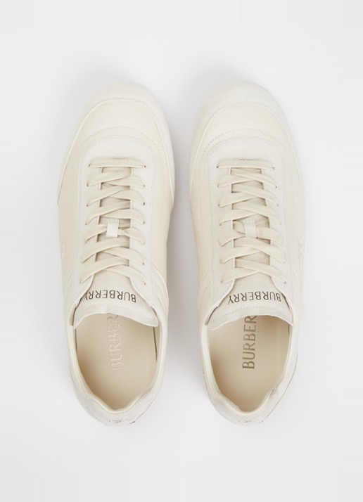 Burberry Knight sneaker van leer met details van suède - detail 2 creme