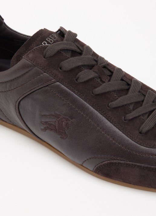 Burberry Knight sneaker van leer met details van suède - detail 6 donkerbruin