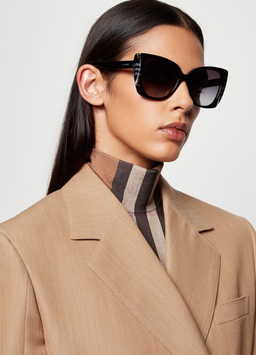Burberry Meryl zonnebril BE4396 - voorkant 2 zwart