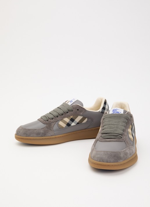 Burberry New Terrace sneaker van kalfsleer met kalfssuède details - detail 2 grijs