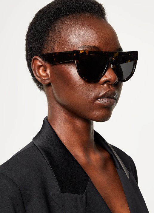 Burberry Piloten zonnebril BE4416U - voorkant 5 donkerbruin