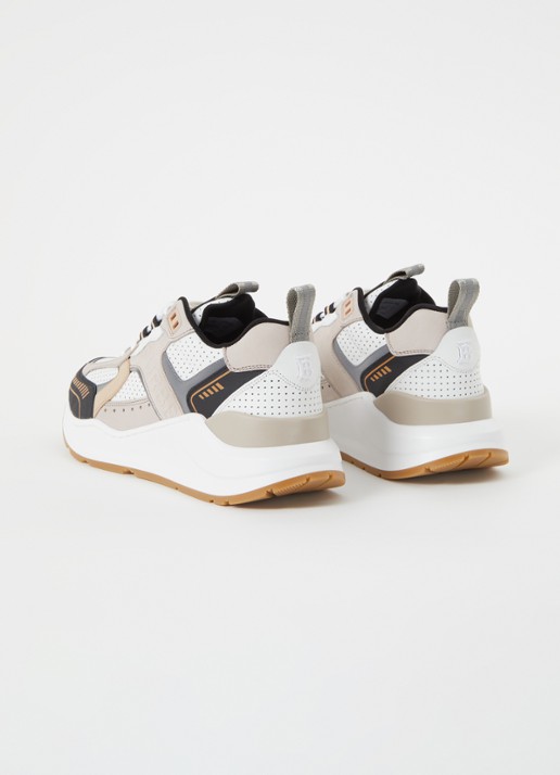 Burberry Ramsey sneaker met kalfsleren details - detail 4 donkerbeige