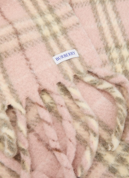 Burberry Sjaal in alpaca wolblend met ruitdessin 200 x 20 cm - detail lichtroze