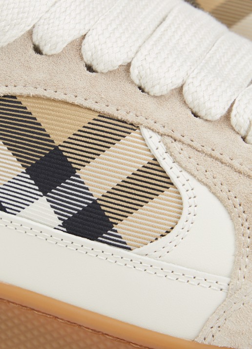 Burberry Sneaker van kalfsleer met kalfssuède details - detail 5 beige