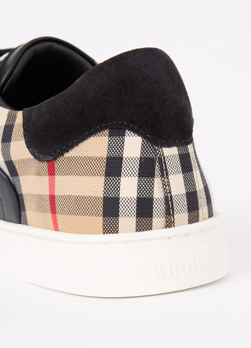 Burberry Stevie sneaker van kalfsleer met kalfssuède details  - detail 5 zwart