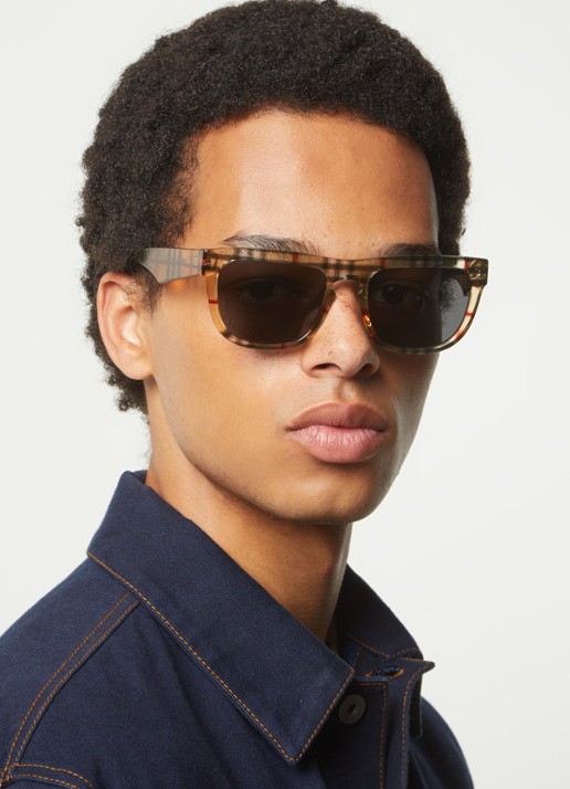 Burberry Wayfarer zonnebril BE4431U - voorkant 5 lichtbruin