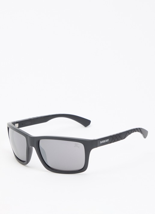 Burberry Wayfarer zonnebril BE4483