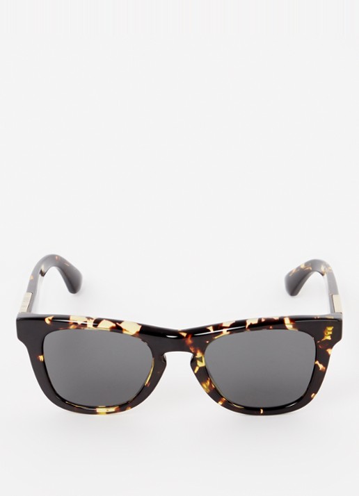 Burberry Zonnebril BE4426 - detail donkerbruin