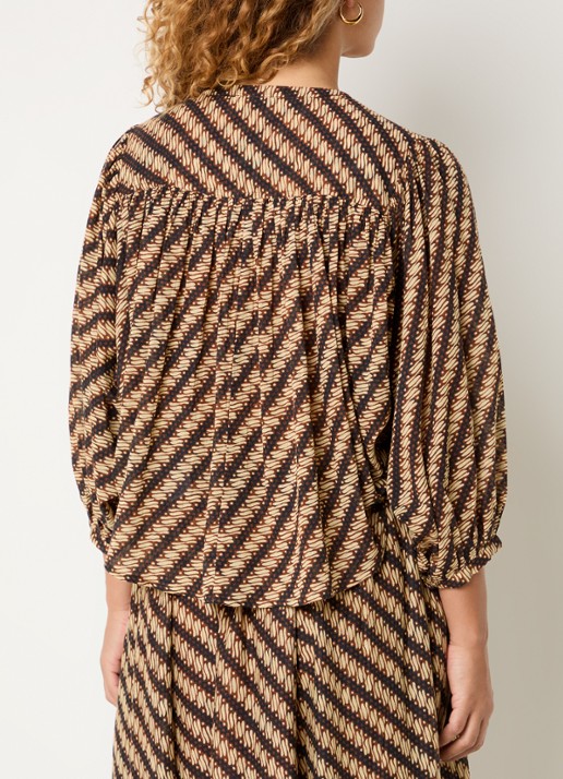 by-bar Becky blouse met print - achterkant 4 bruin