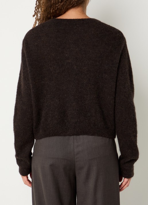 by-bar Cleo fijngebreid vest in alpaca wolblend - achterkant 3 donkerbruin