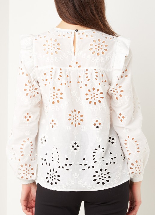 by-bar Mila top met broderie en volant - achterkant 4 gebroken wit