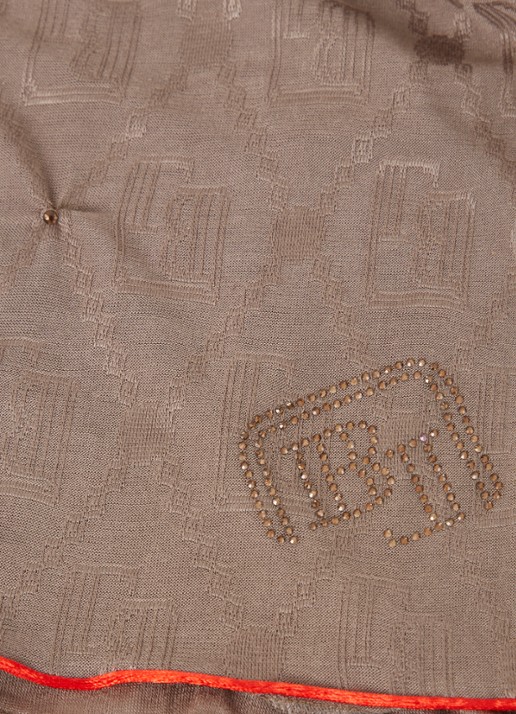 BYLIMA Enchante sjaal met logoprint en strass 190 x 75 cm - detail 4 donkerbeige