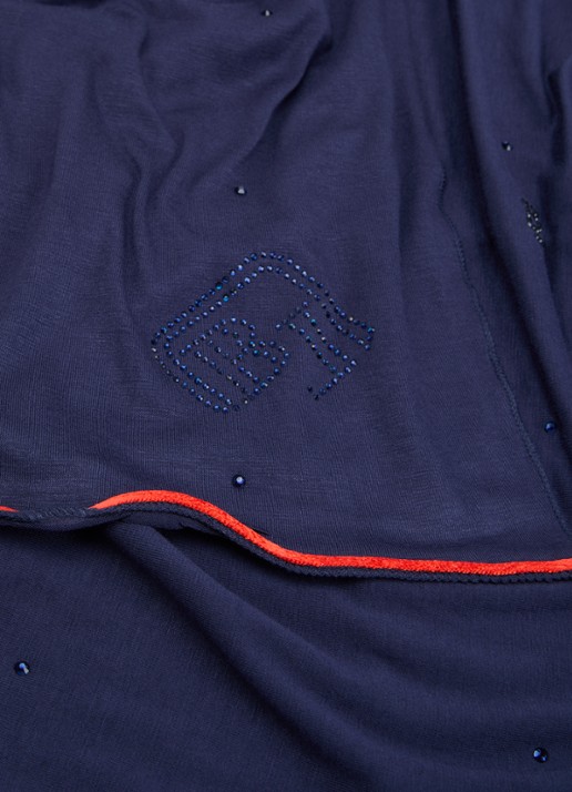 BYLIMA Initials sjaal met strass 180 x 75 cm - detail 4 dark blue / blauw