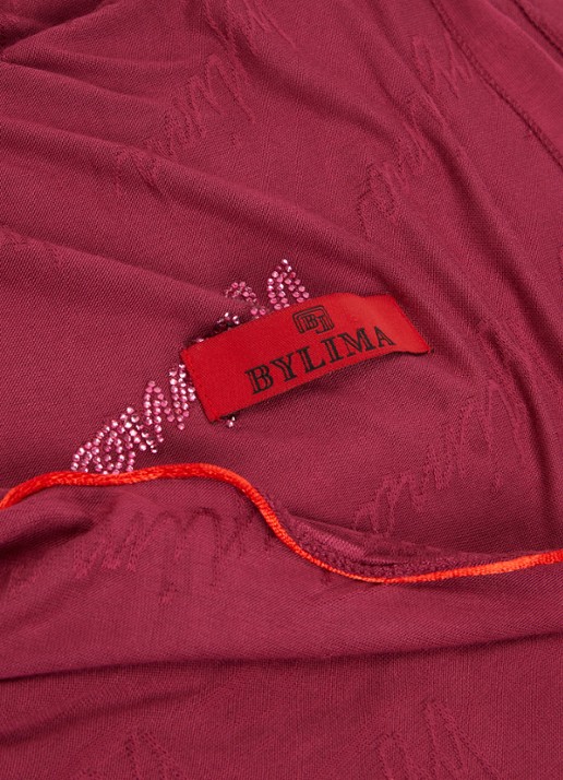 BYLIMA Signature sjaal 200 x 75 cm - detail 4 cranberryrood