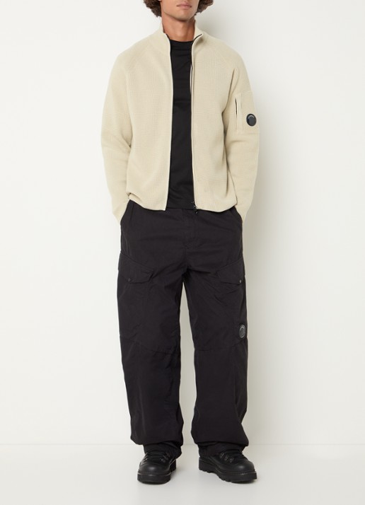 C.P. Company Grofgebreid vest met opstaande kraag - voorkant 3 beige