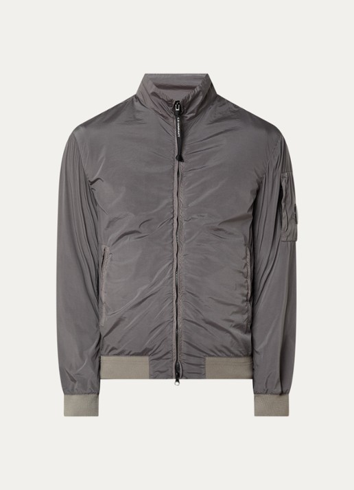 C.P. Company Jack met logo en ritszakken - voorkant 2 grijs