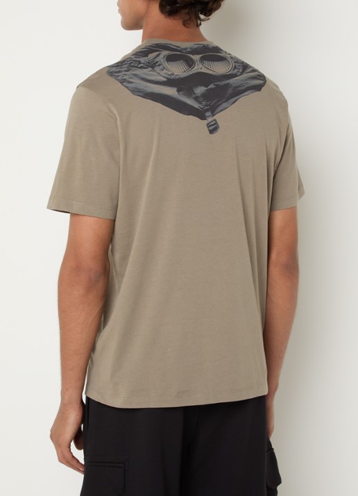 C.P. Company T-shirt met logo- en backprint - detail 2 olijfgroen