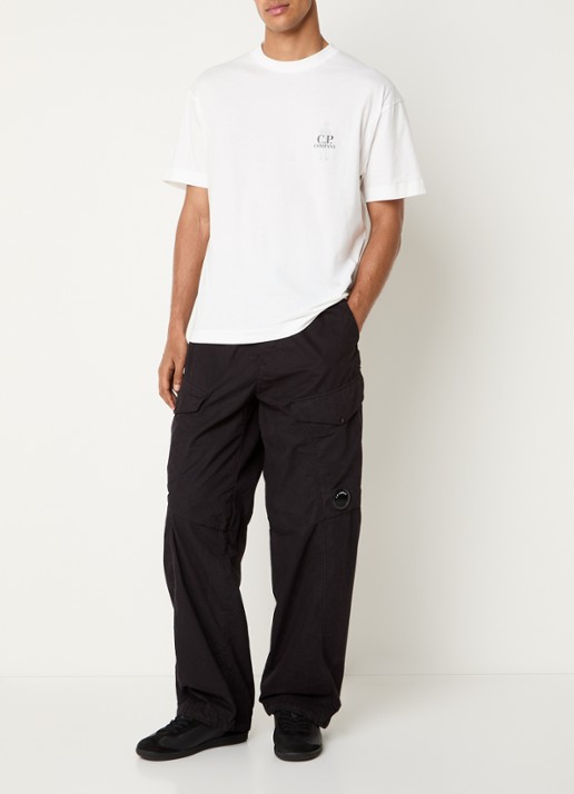 C.P. Company T-shirt met logo - voorkant 2 wit
