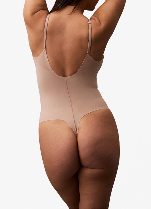 Calvin Klein Corrigerende string body - achterkant 6 beige
